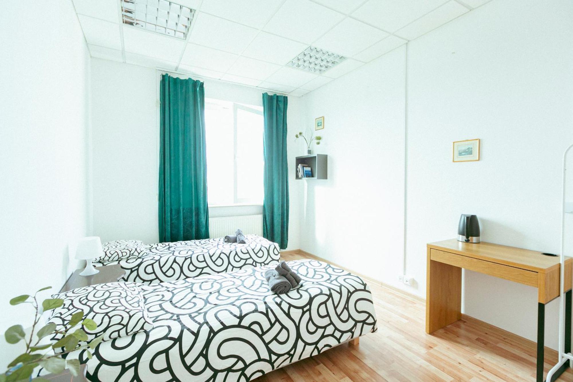 Hostel Metro Kabaty Varsovie Extérieur photo