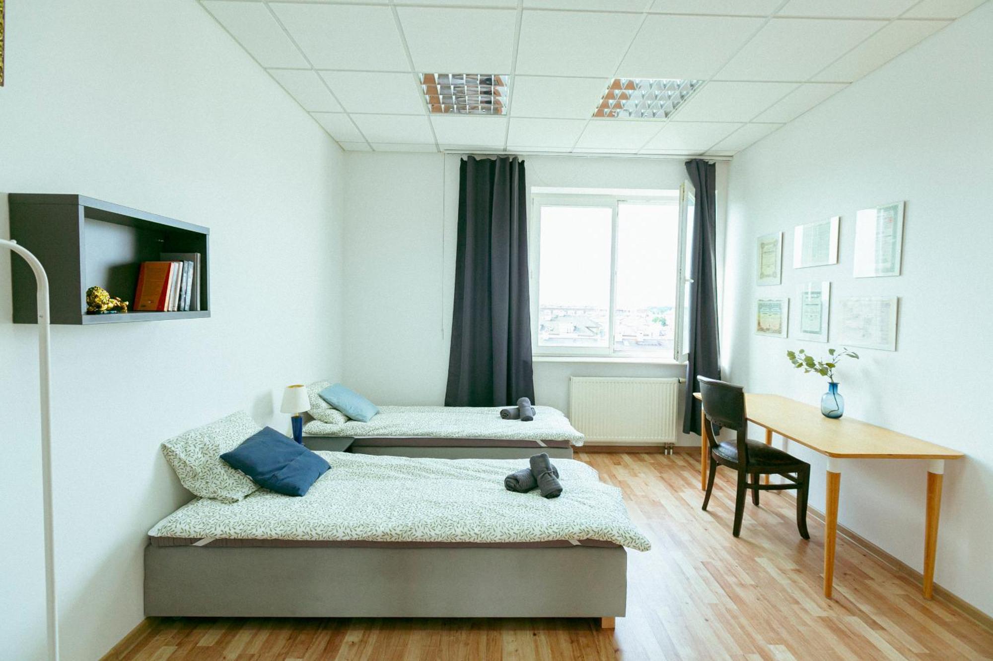 Hostel Metro Kabaty Varsovie Extérieur photo